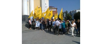 У Вінниці під ОДА «Громадянська позиція» мітингувала за негайну ратифікацію угоди з ЄС